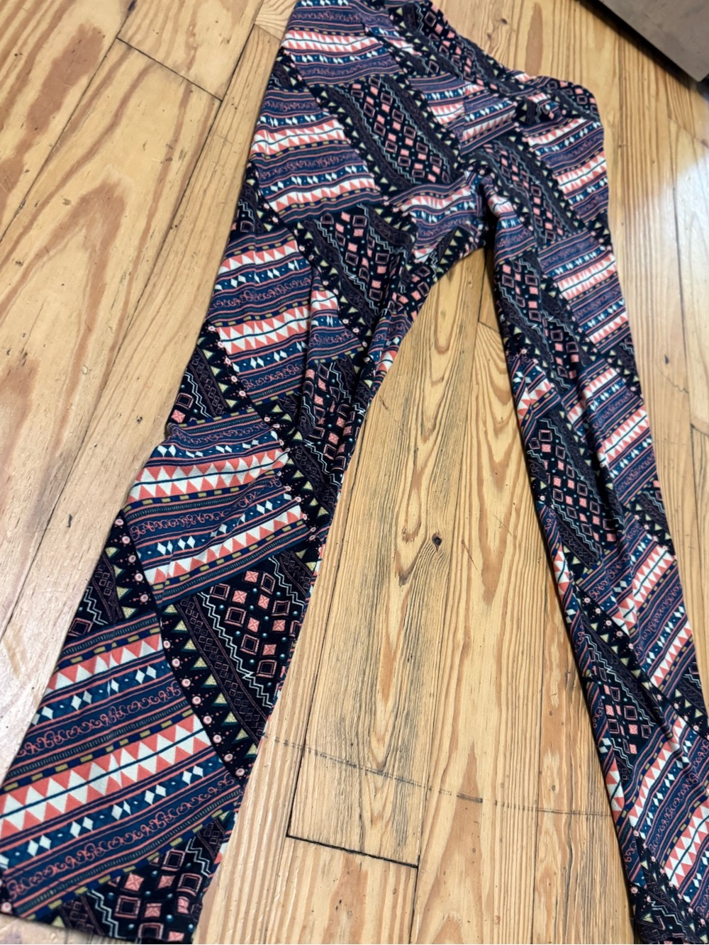 LuLaRoe Leggings : Aztec Print Stretch Leggings - Navy, Coral & Cream